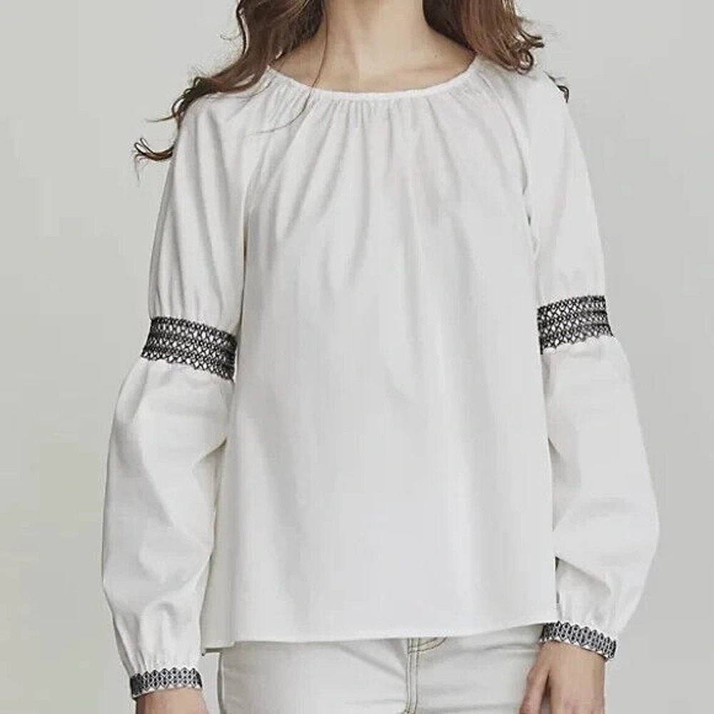 Elizabeth & James Peasant Top Blouse Plus Sz 2X White Embroidered Smocked Sleeve